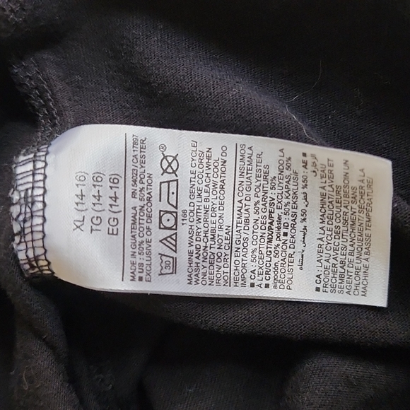 Old Navy Basketball tee - Picture 4 of 5